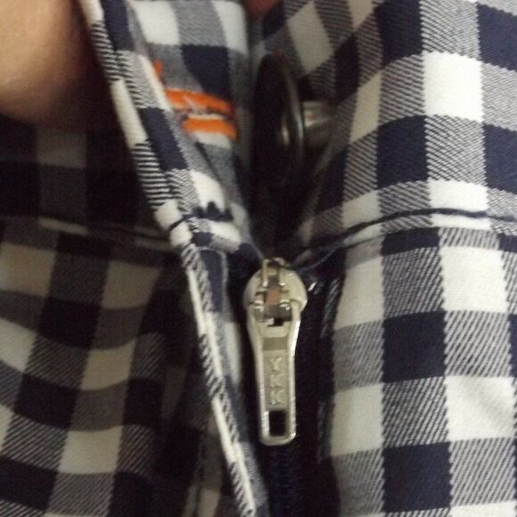 NIKE Dri-Fit Shorts, 10, Golf Fit, Blue/White Gingham, 6" inseam, Pockets - Picture 9 of 14